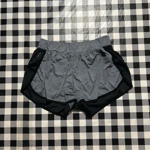 black and grey northface athletic shorts